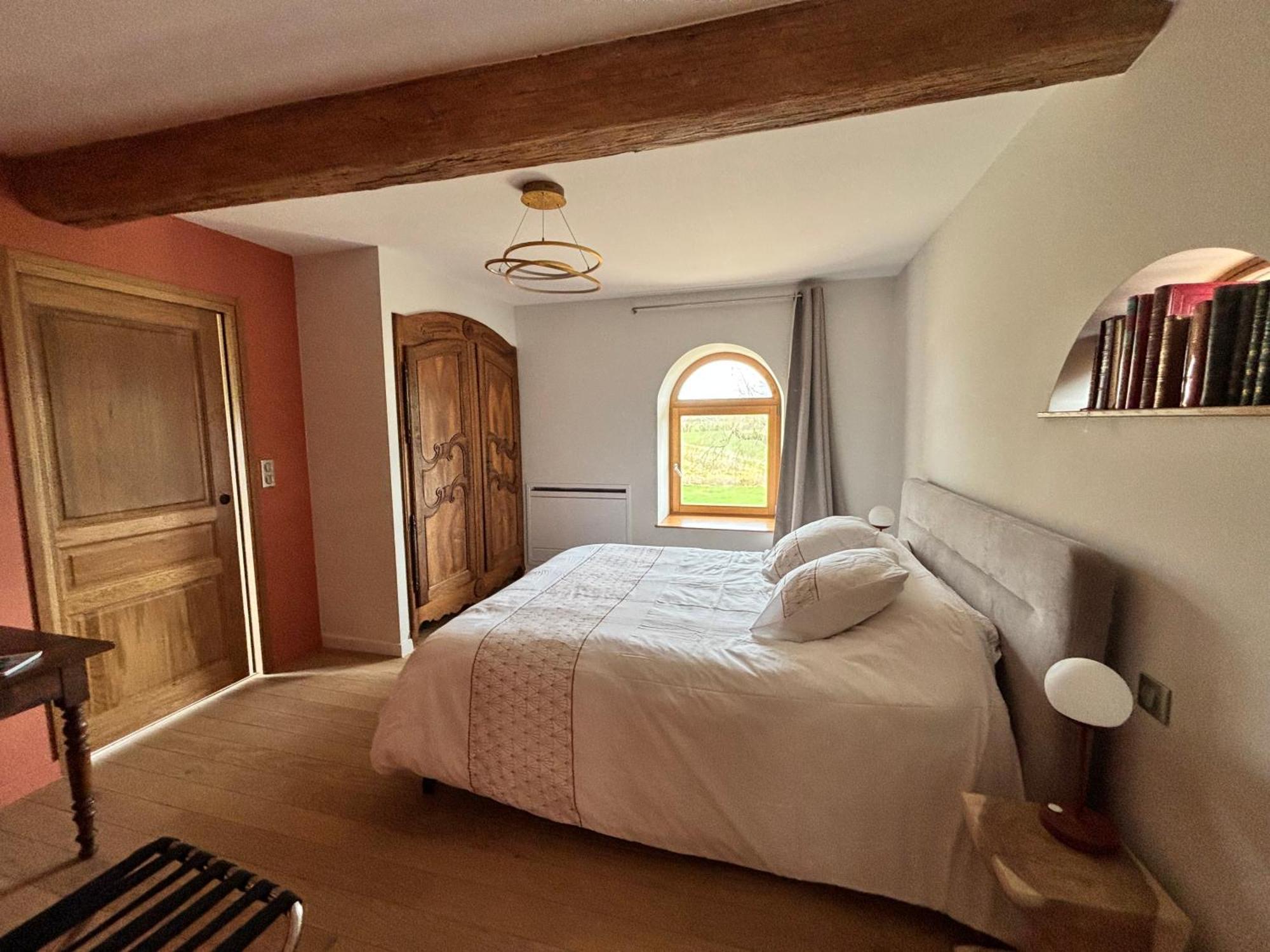 Bed and Breakfast Le Domaine Du Pin à Châtillon-sur-Chalaronne Extérieur photo
